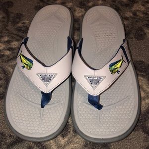 Like new Columbia PFG flip flops